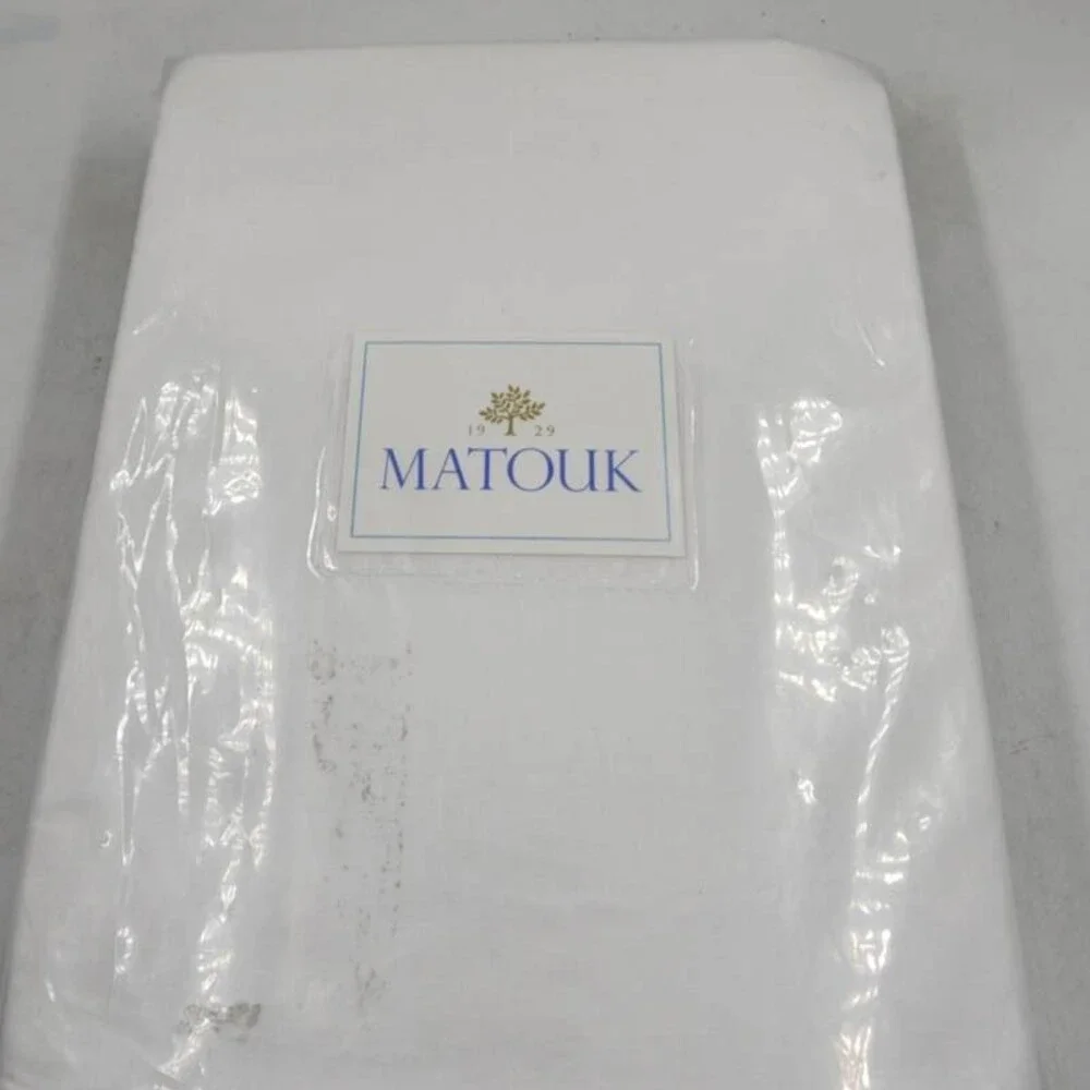 Matouk Linen Roman Fitted Sheet Unisex California King White
